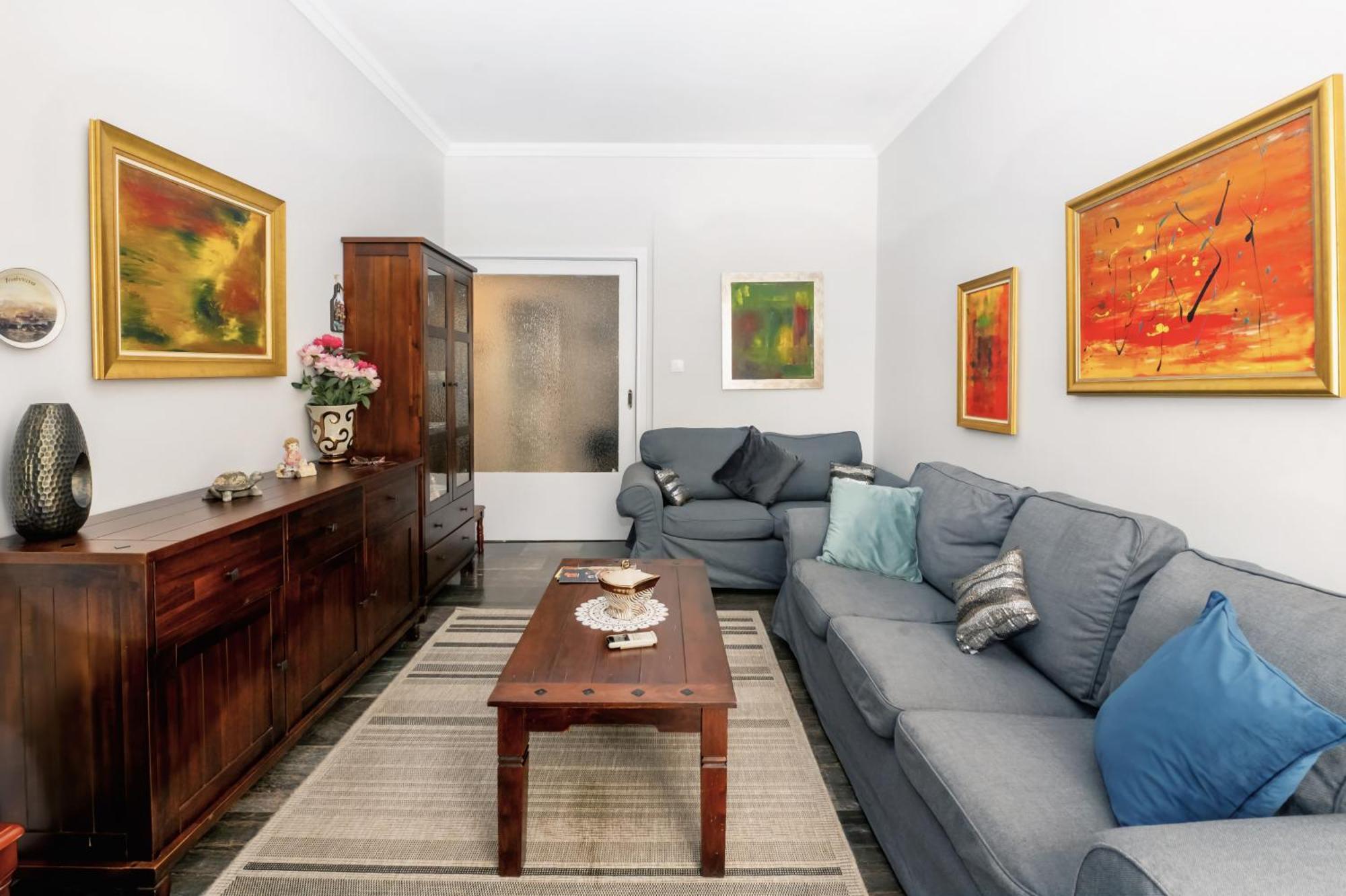Charming & Authentic Gem - Walk To Port & Shops! Apartman Pátra Kültér fotó